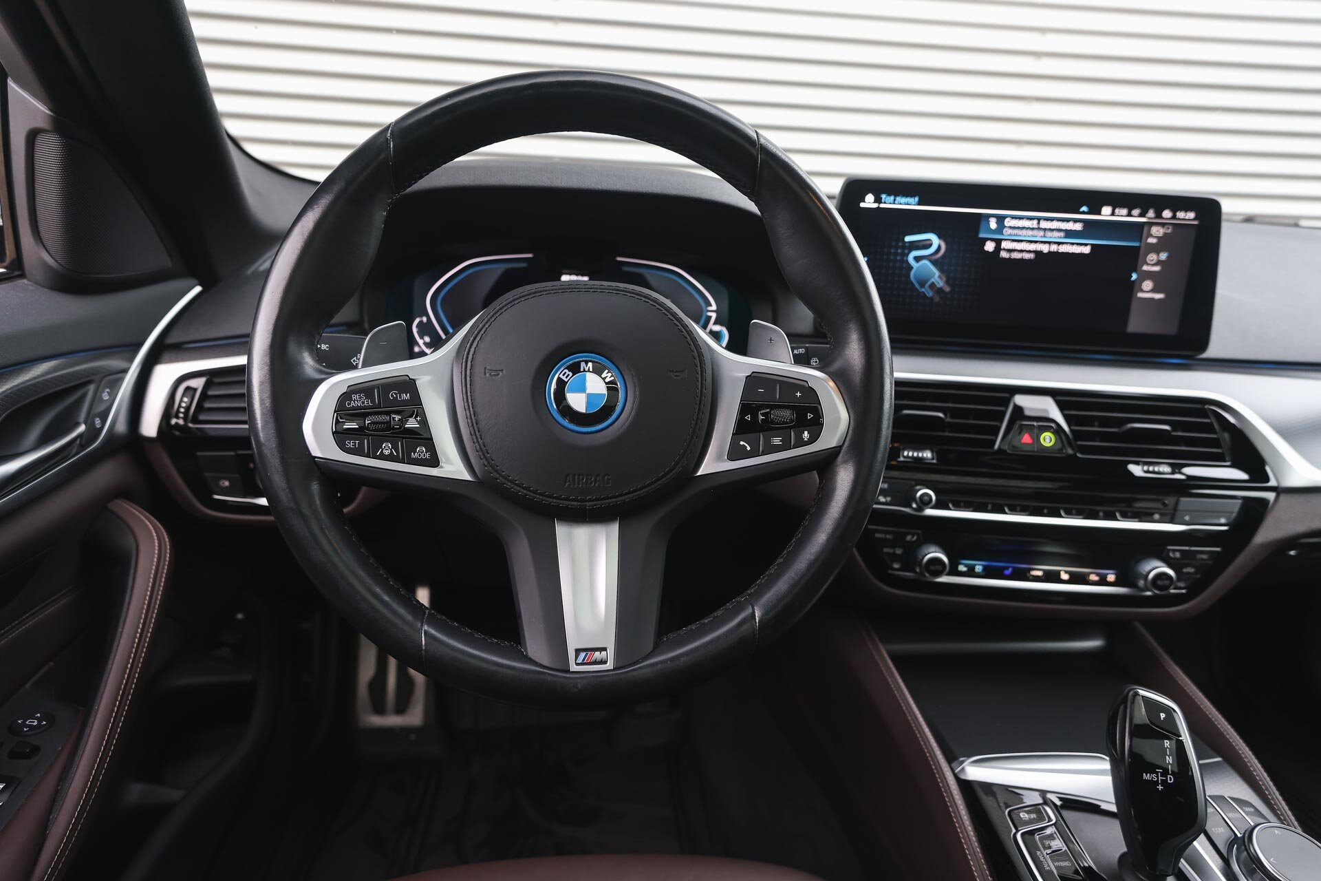 BMW 5 Serie Touring 530e High Executive M Sport Automaat - Afbeelding 3