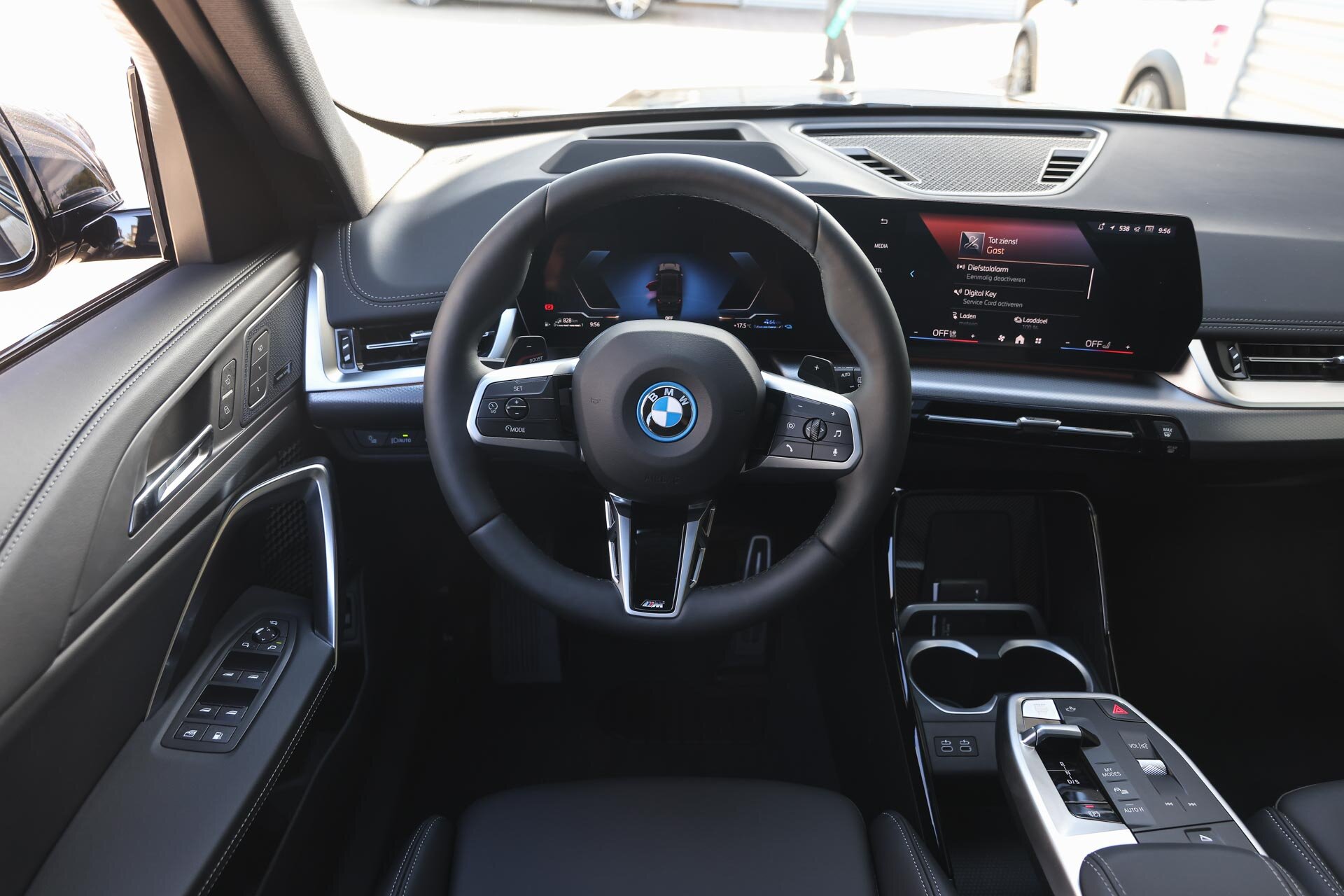 BMW X1 xDrive30e High Executive M Sport Automaat - Afbeelding 3