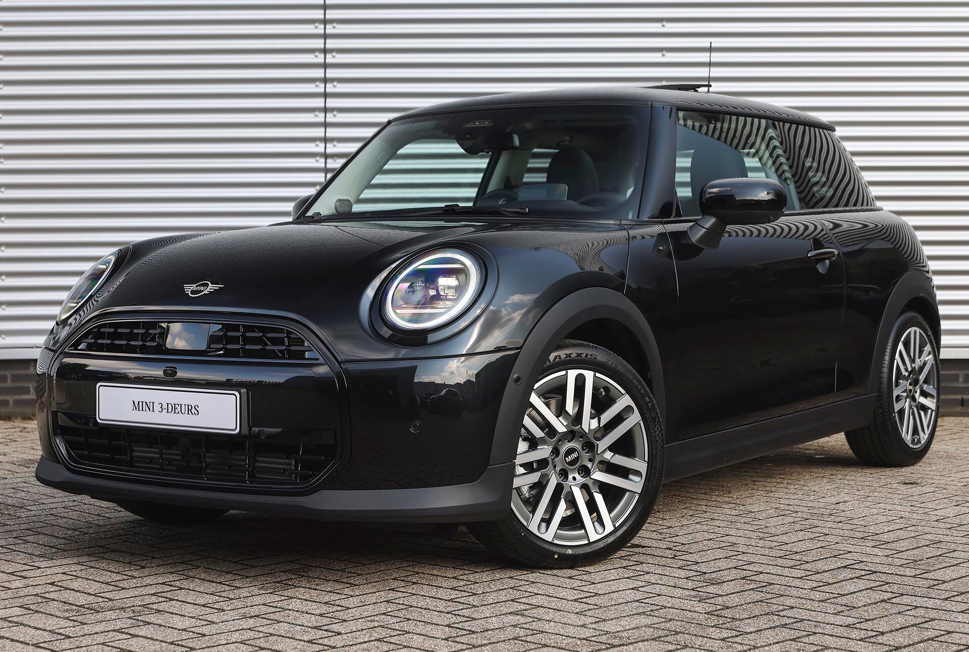 MINI 3-Deurs Hatchback Cooper C Classic Automaat