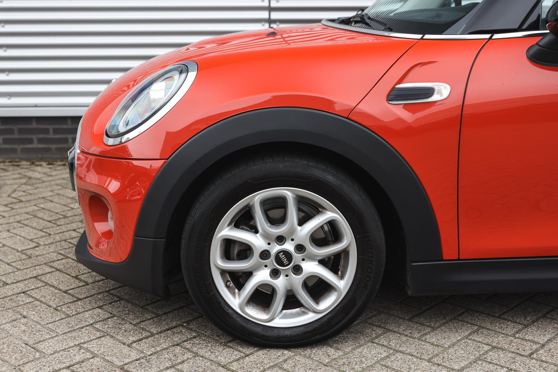 MINI Cooper Hatchback Automaat - Afbeelding 4