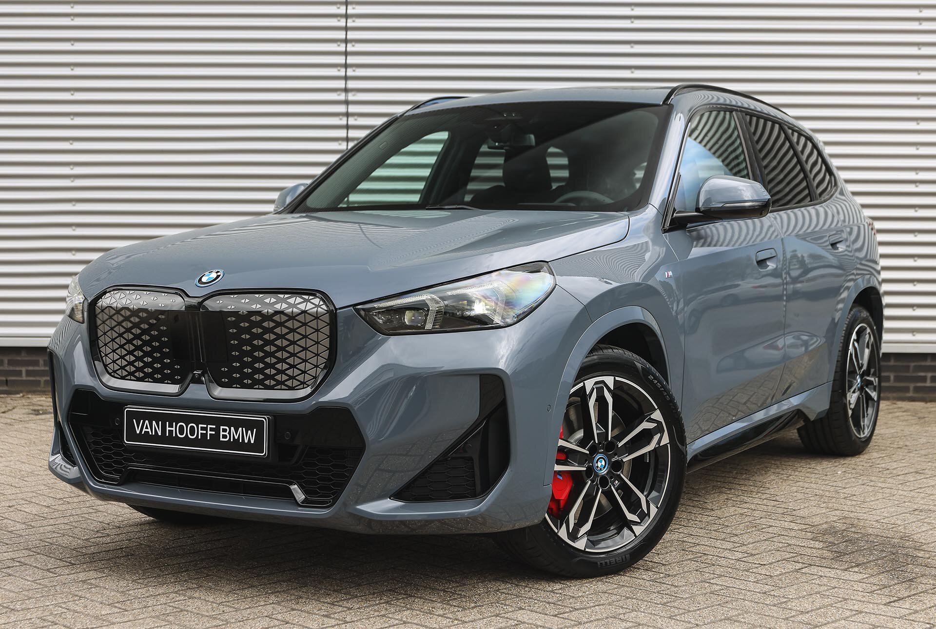 BMW iX1 eDrive20 High Executive M Sport