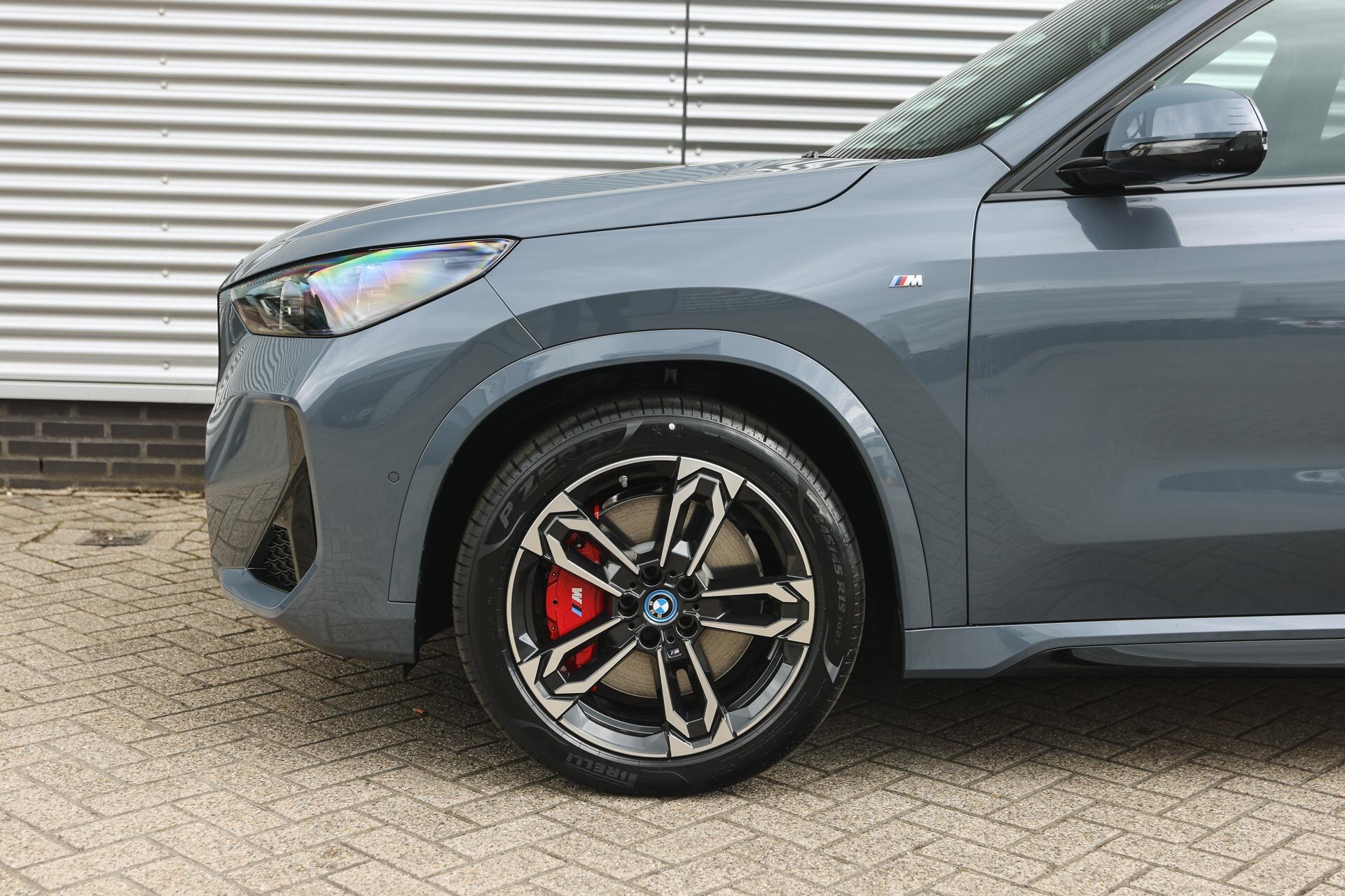 BMW iX1 eDrive20 High Executive M Sport - Afbeelding 5