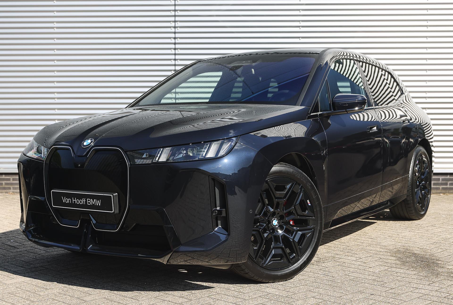 BMW iX xDrive45 M Sport - Afbeelding 1