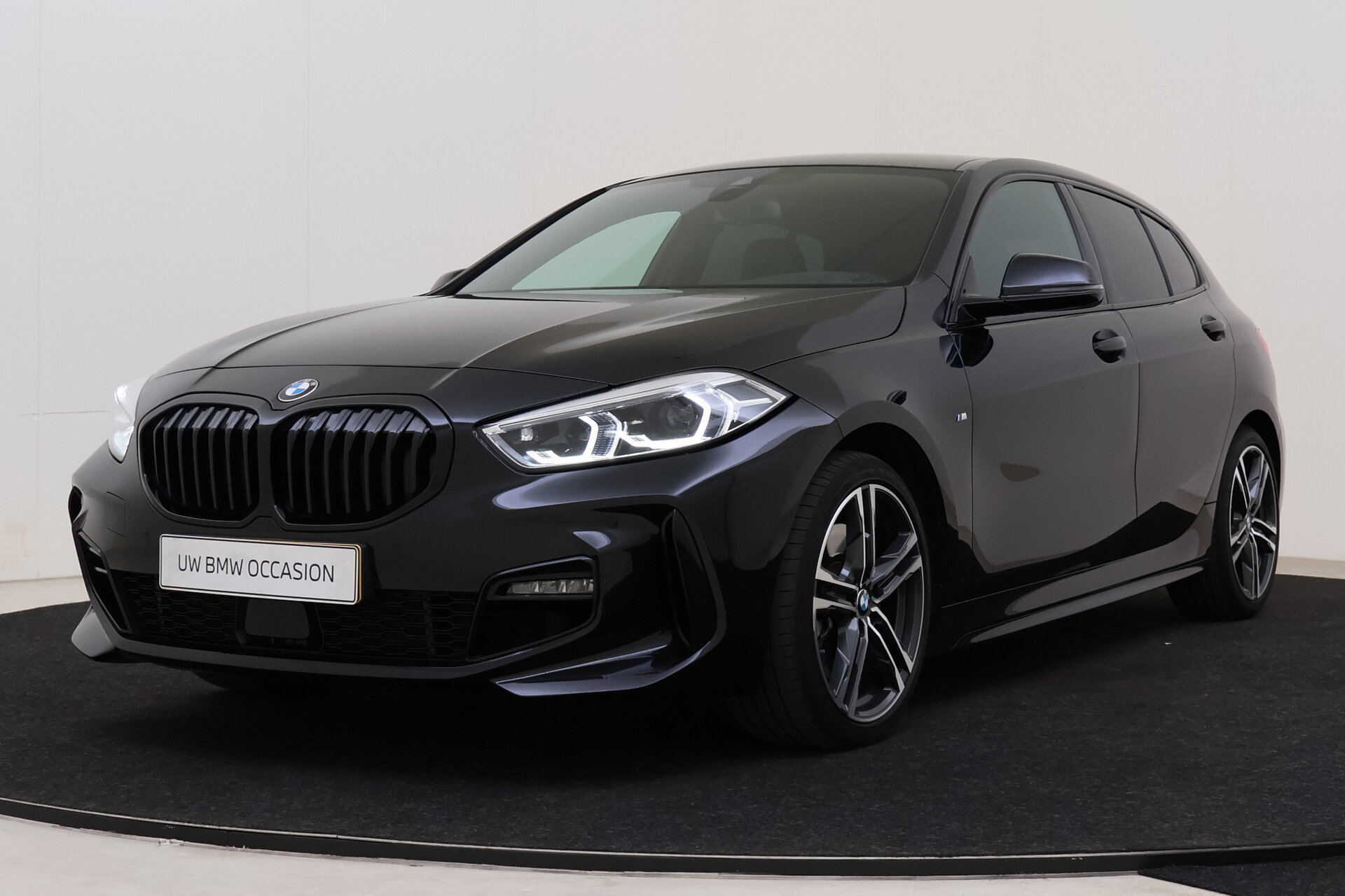 BMW 1 Serie 120i High Executive M Sport Automaat