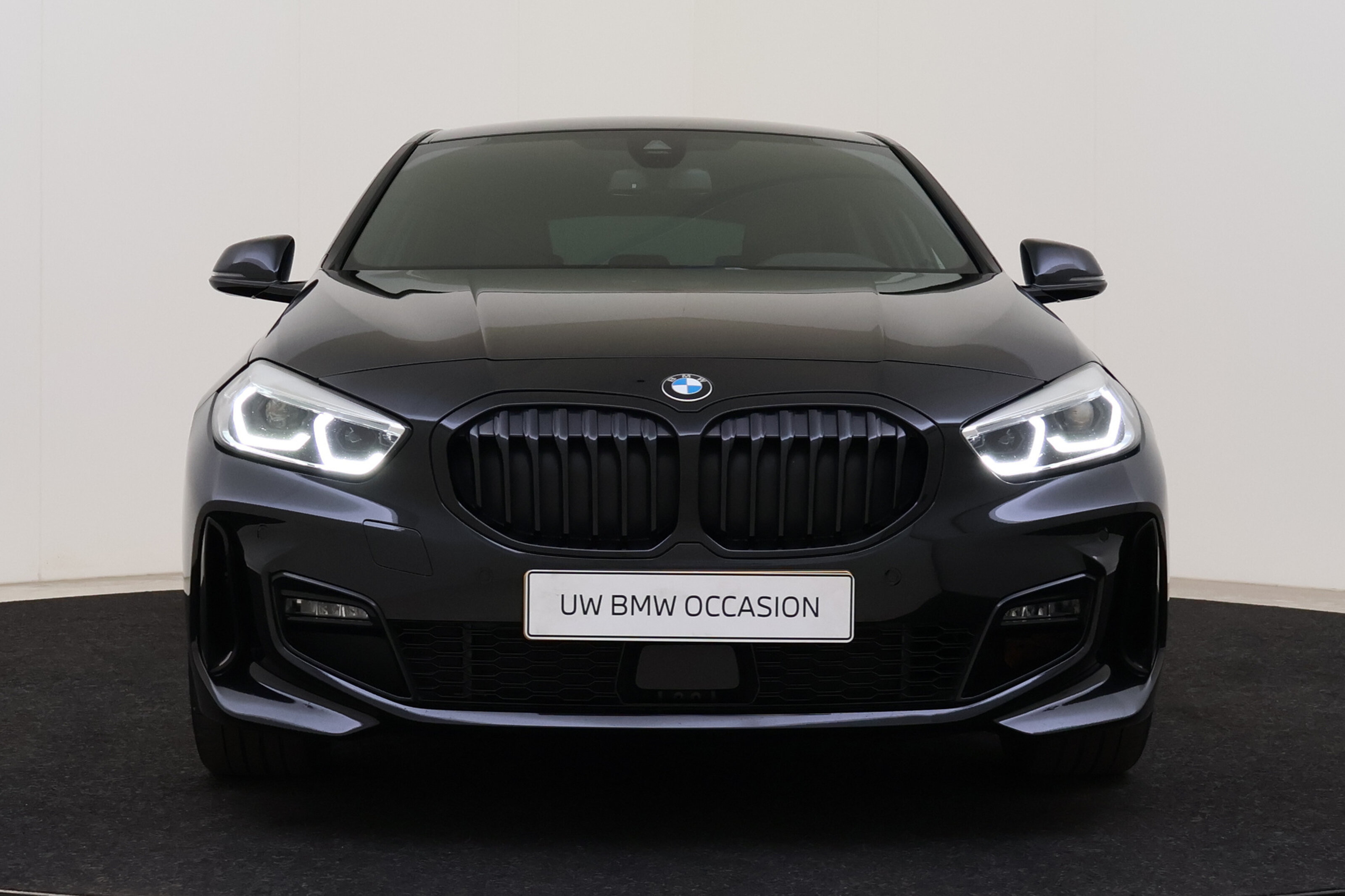 BMW 1 Serie 120i High Executive M Sport Automaat