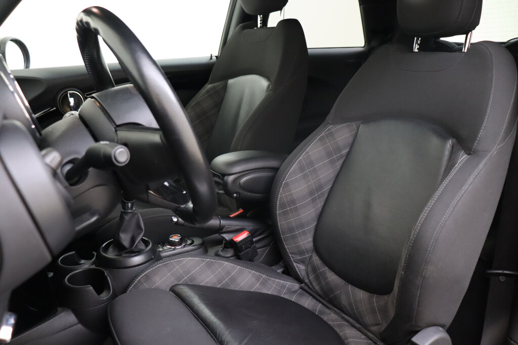 MINI Cooper S 6
