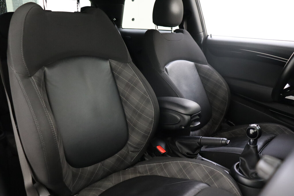MINI Cooper S 17