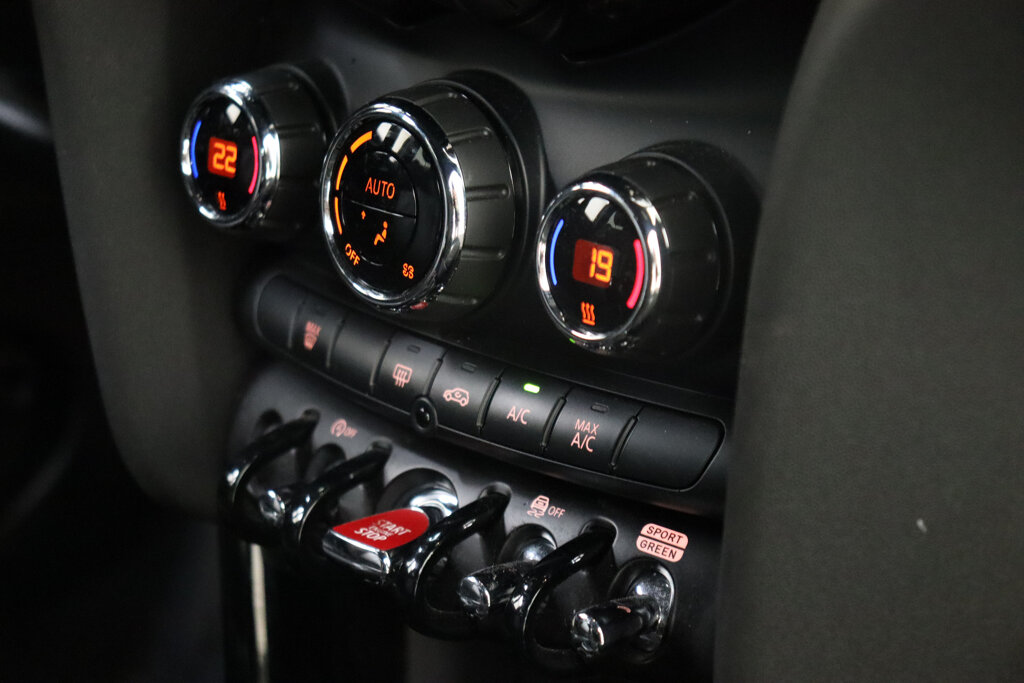 MINI Cooper S 19