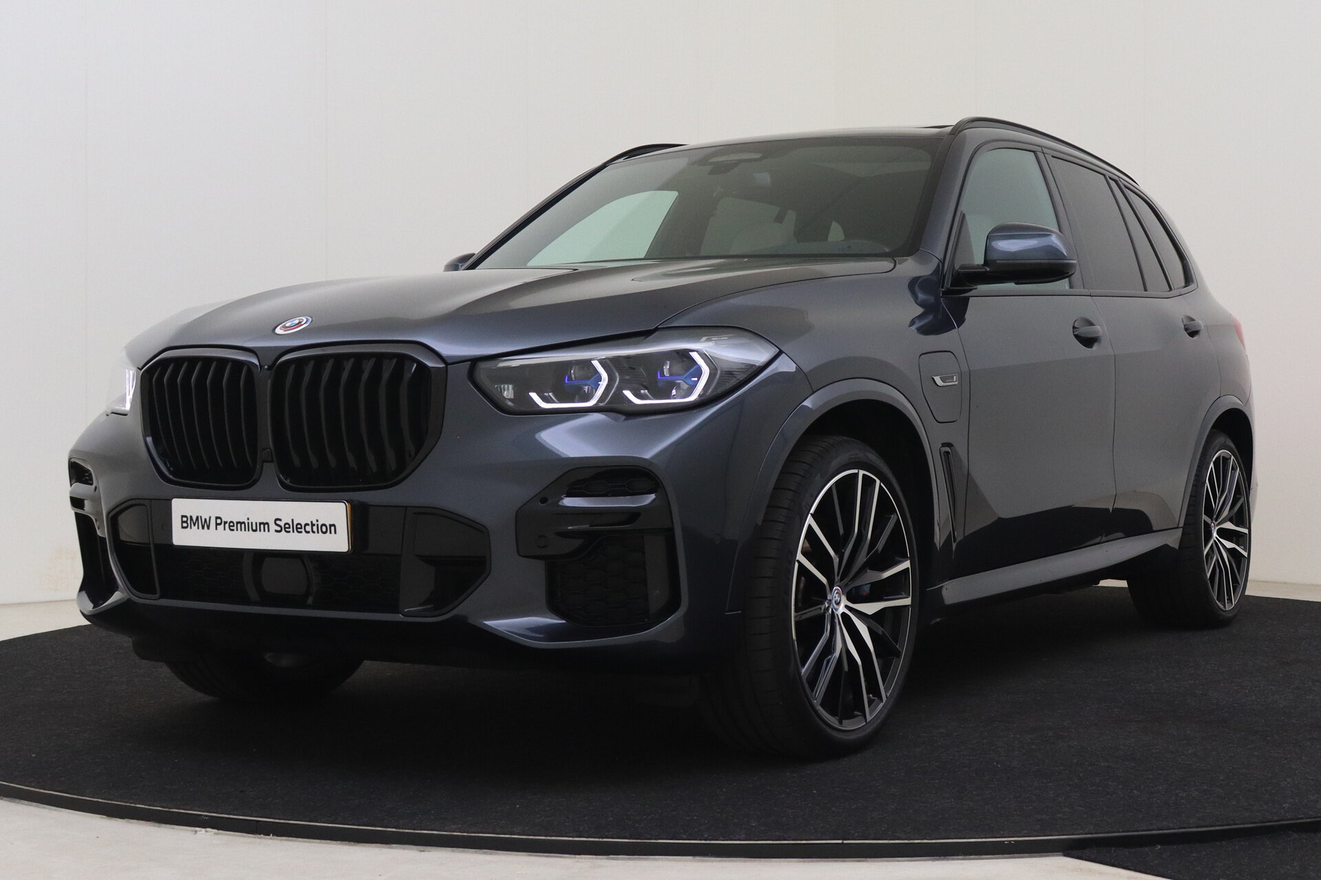 BMW X5 xDrive45e High Executive M Sport Automaat