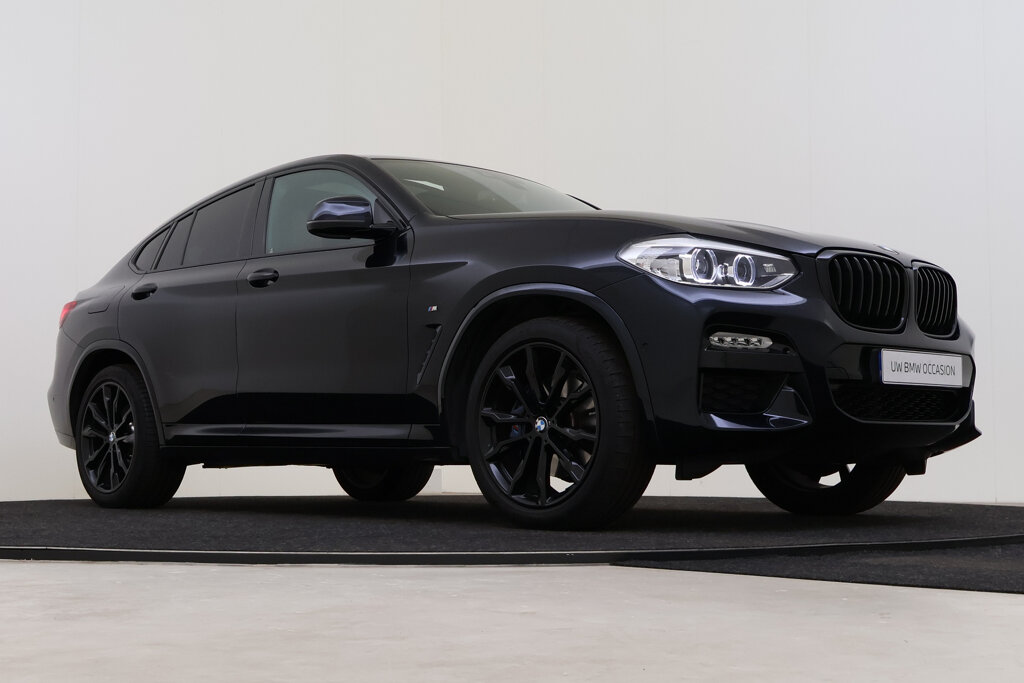 BMW X4 10