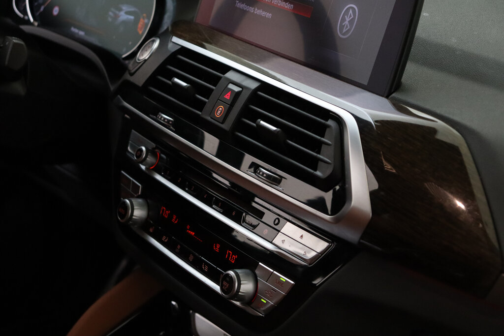 BMW X4 18