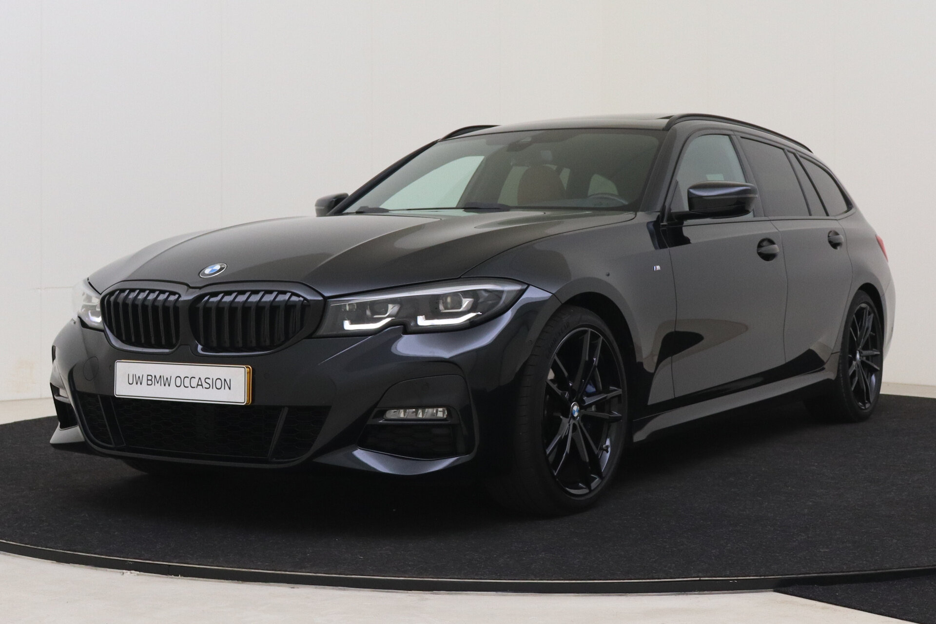 BMW 3 Serie Touring 330i High Executive M Sport Automaat