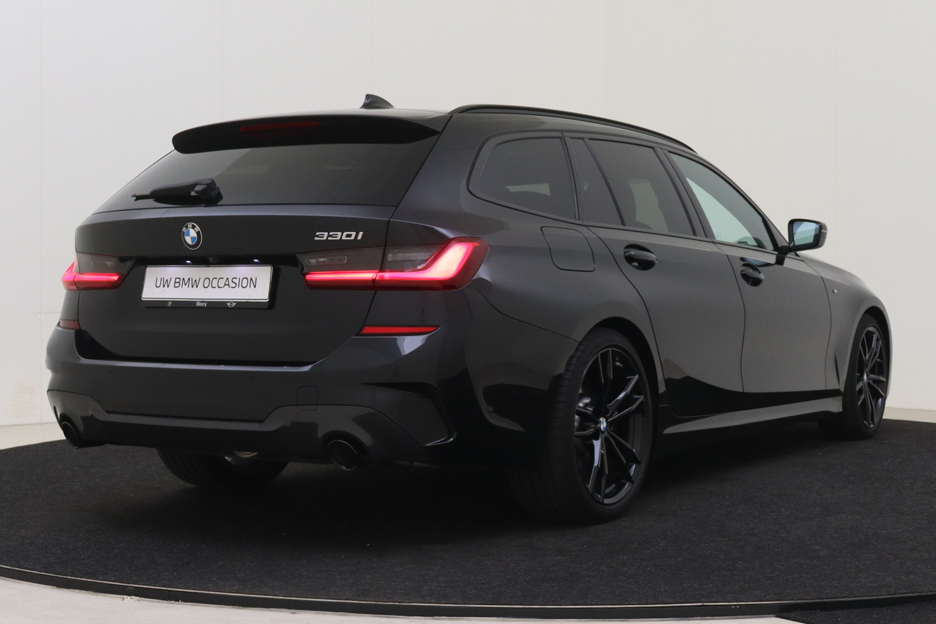 BMW 3 Serie Touring 330i High Executive M Sport Automaat