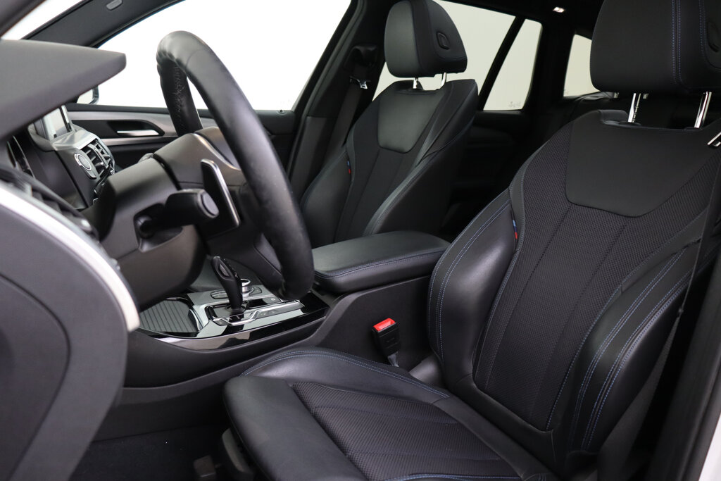 BMW X3 8