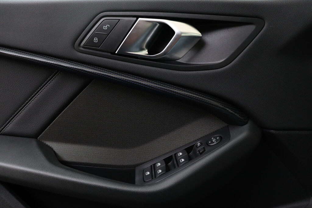 BMW 2 Serie 44