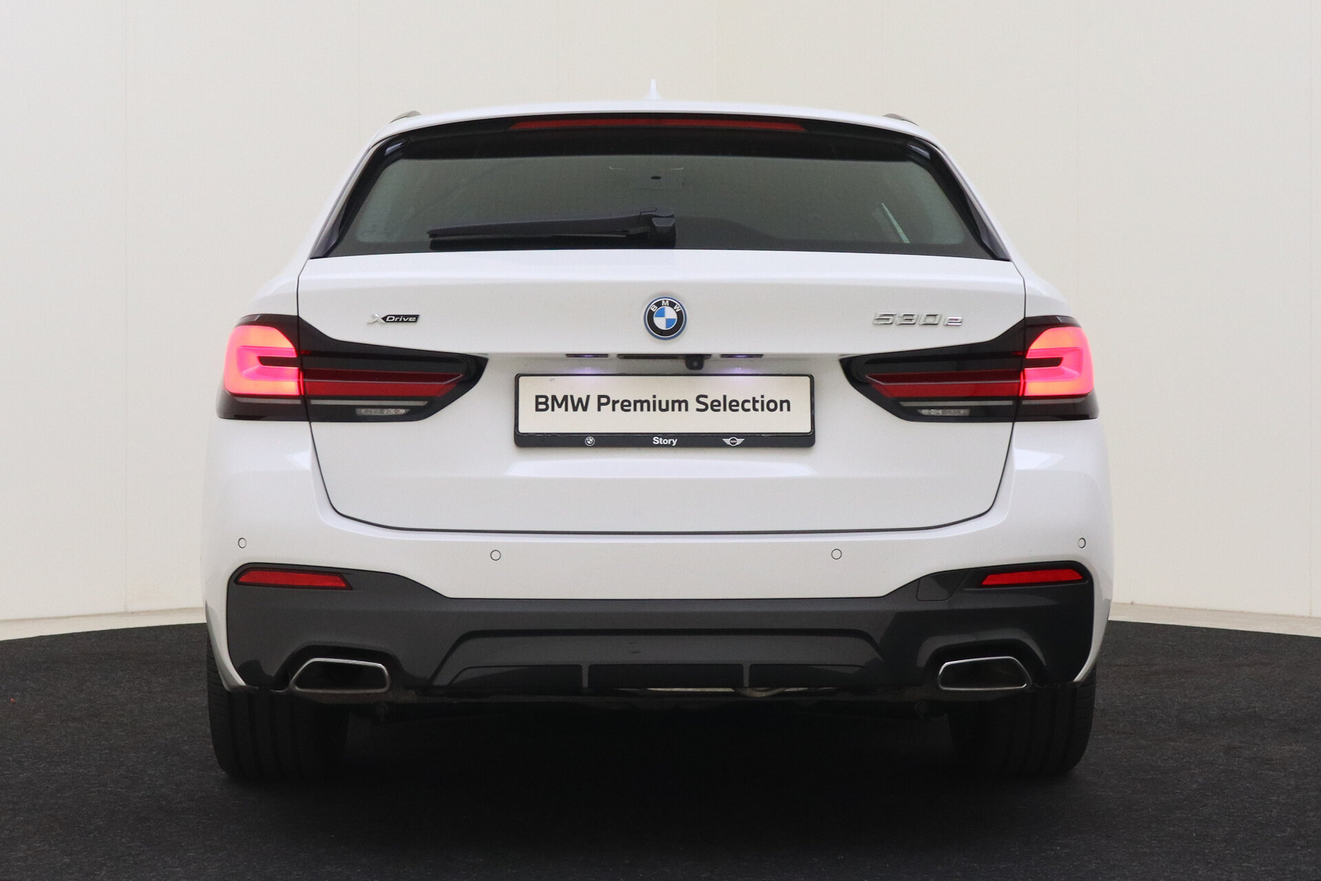 BMW 5 Serie Touring 530e xDrive High Executive M Sport Automaat - Afbeelding 5
