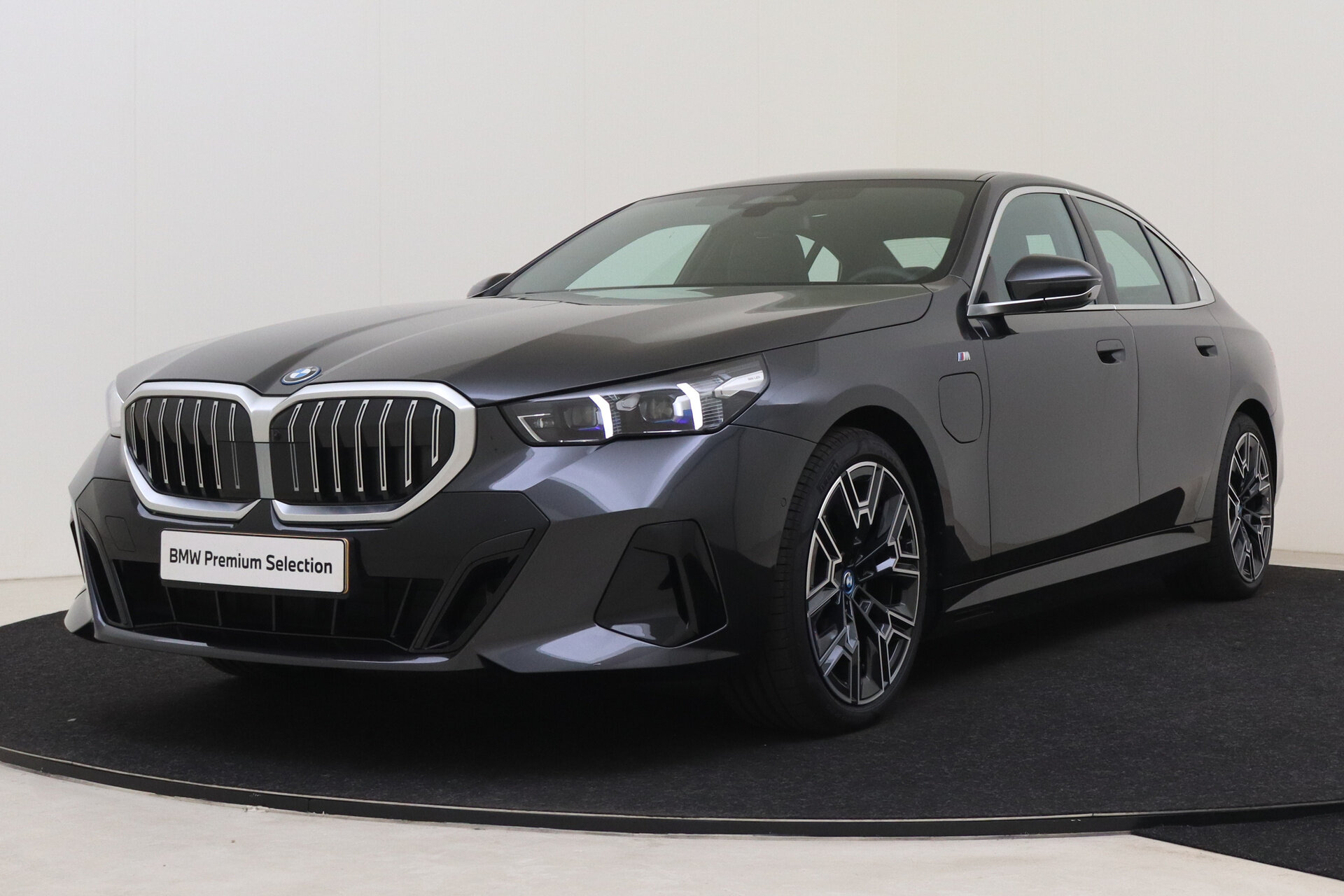 BMW 5 Serie 530e M Sport Automaat