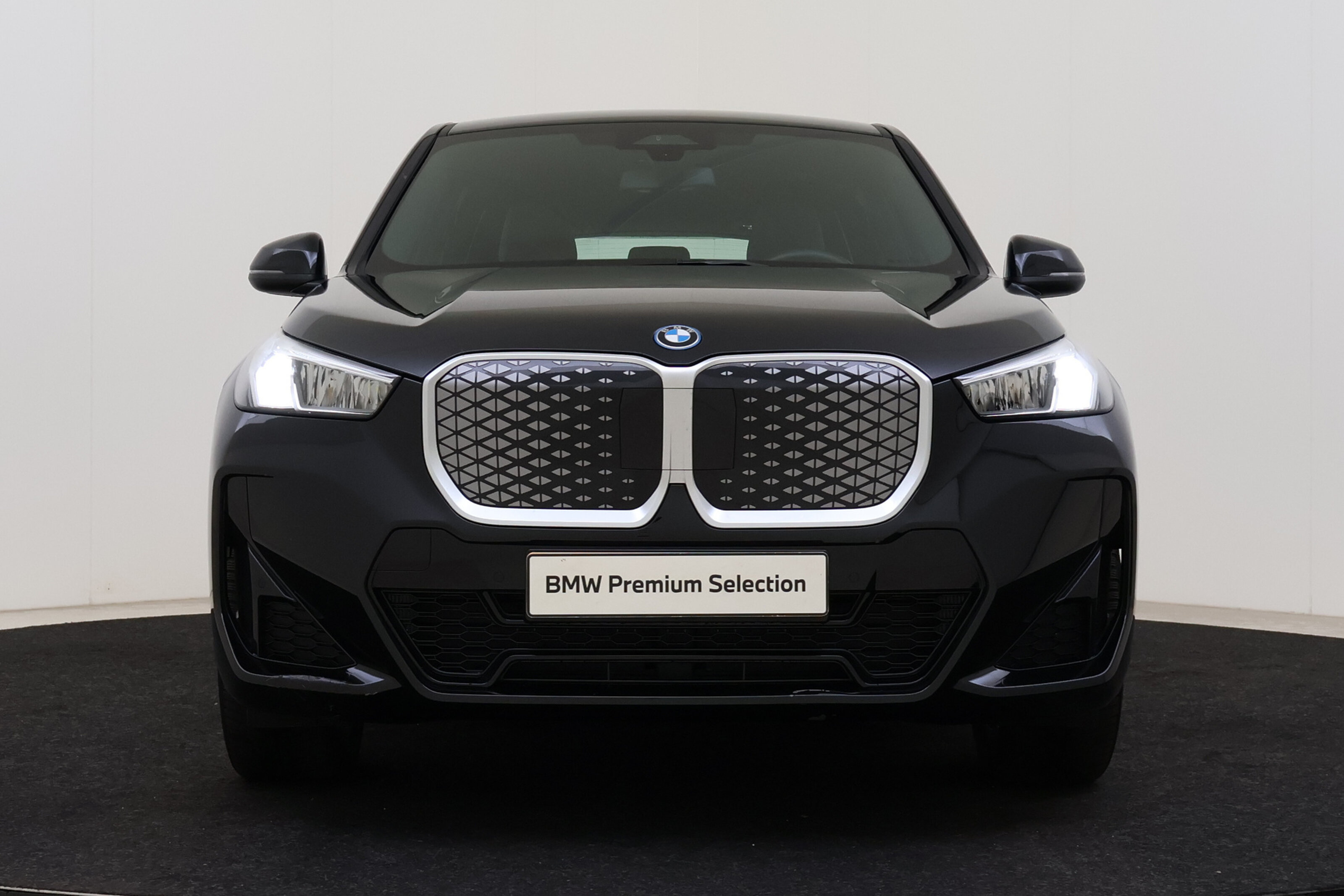 BMW iX1 xDrive30 M Sport