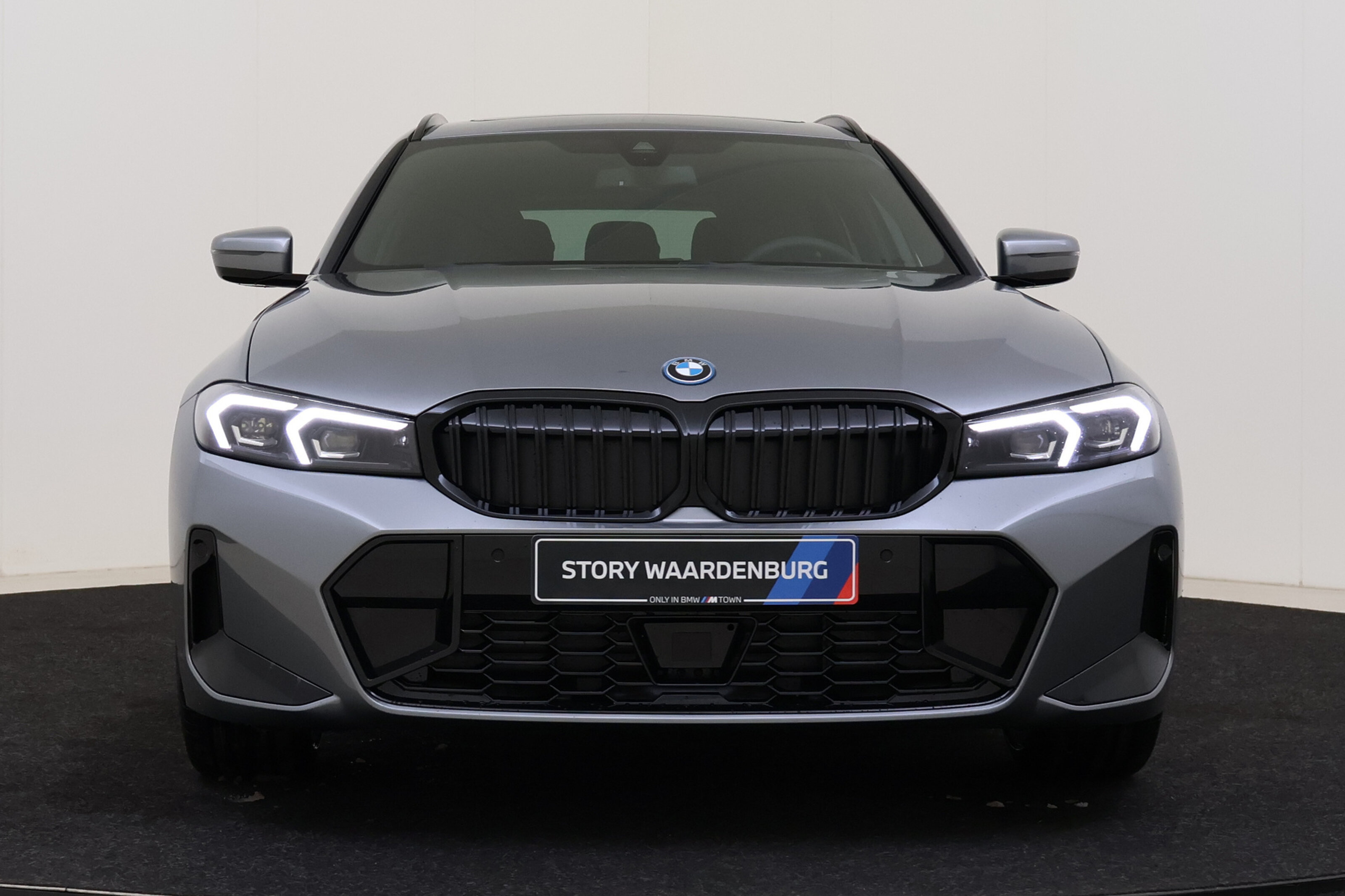 BMW 3 Serie Touring 330e M Sport Automaat