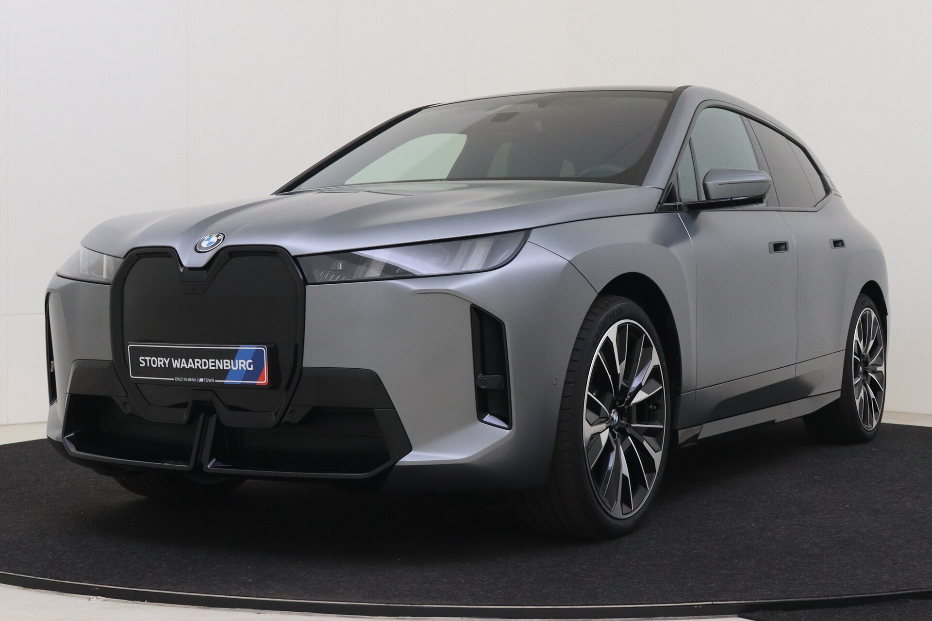 BMW iX xDrive60 M Sport