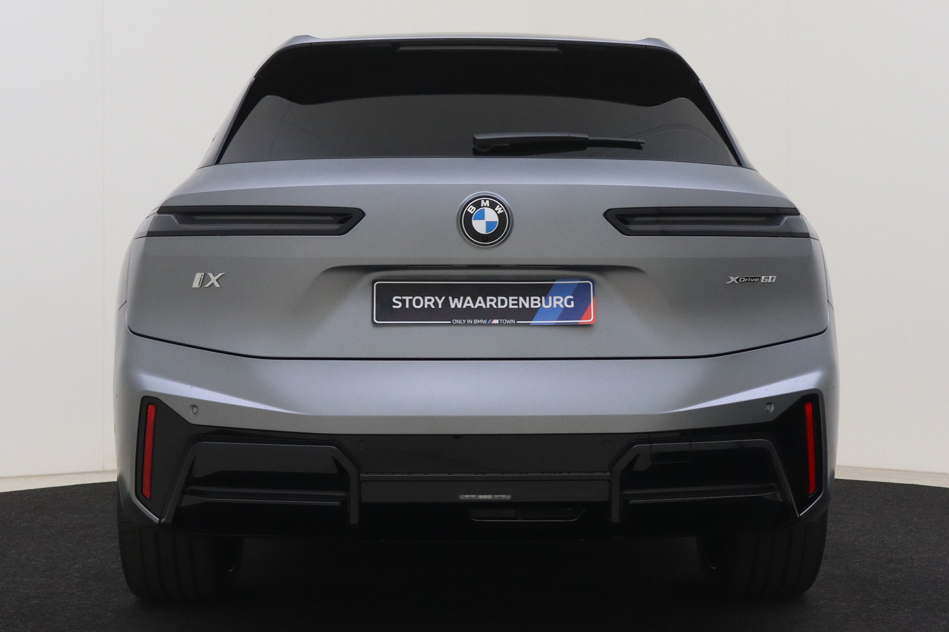 BMW iX xDrive60 M Sport