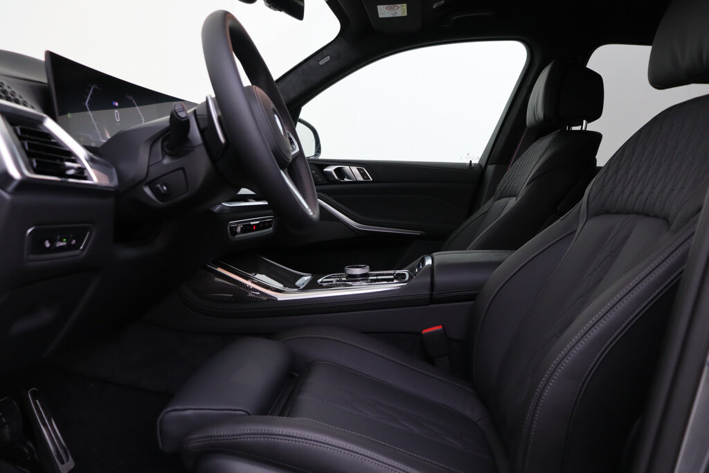 BMW X7 9