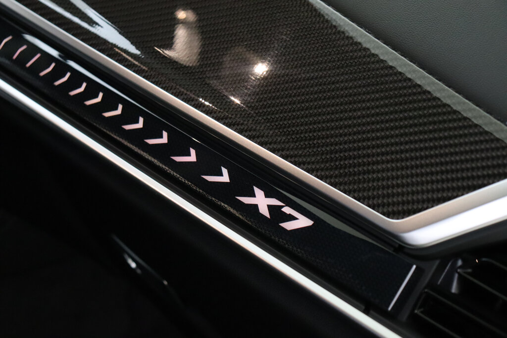 BMW X7 16
