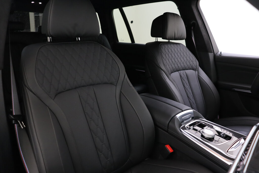 BMW X7 17