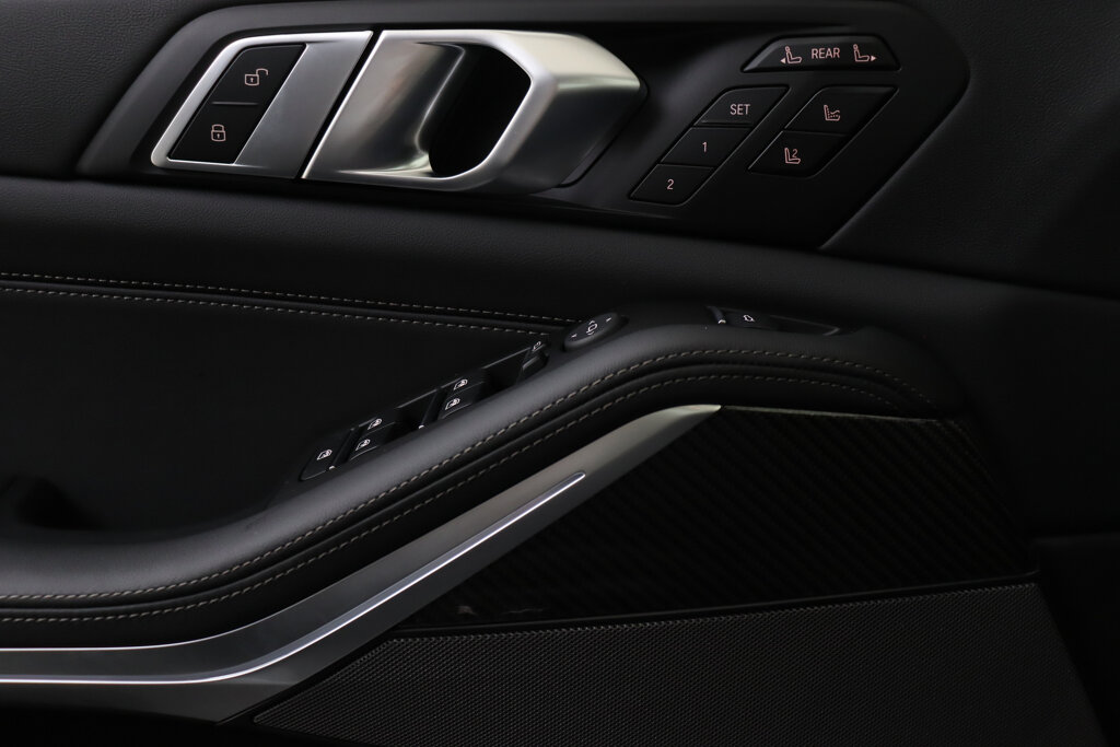 BMW X7 48