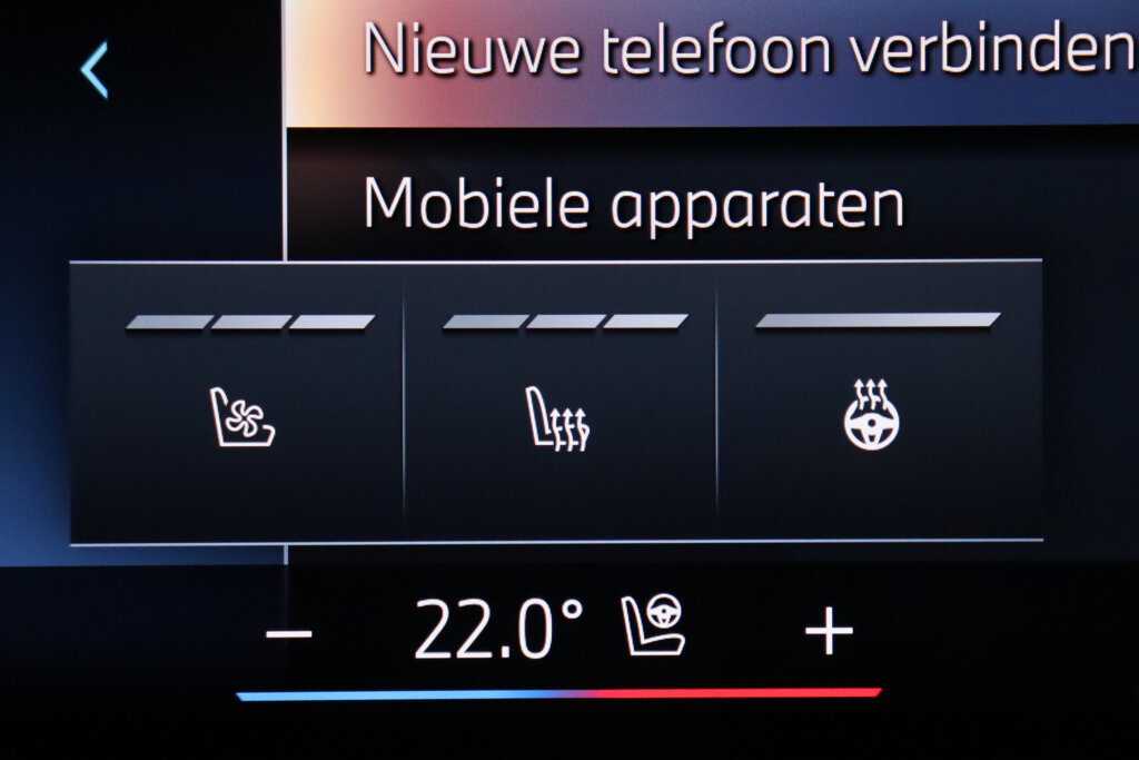BMW X7 63