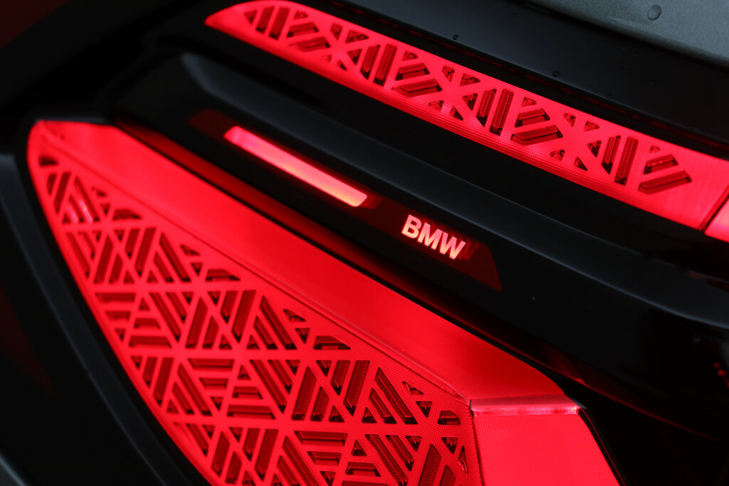 BMW X7 70
