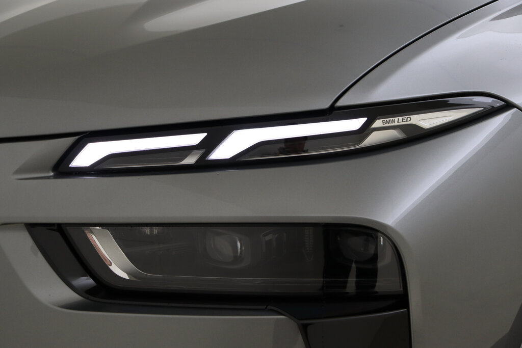 BMW X7 82