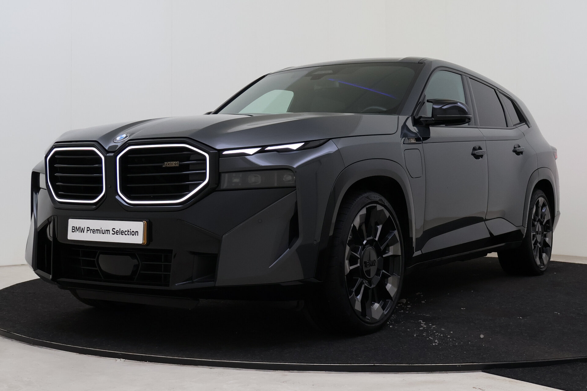 BMW XM PHEV High Executive Automaat