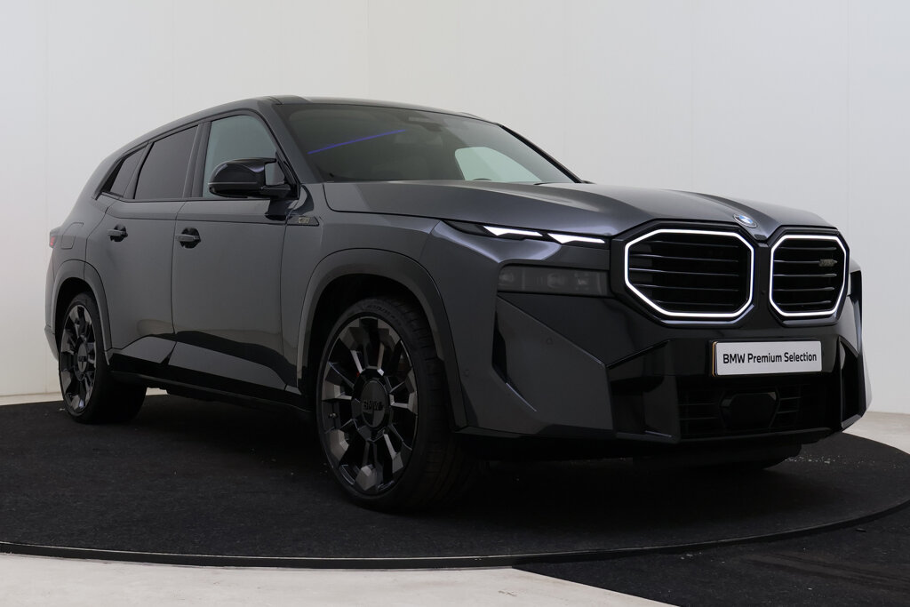BMW XM 13