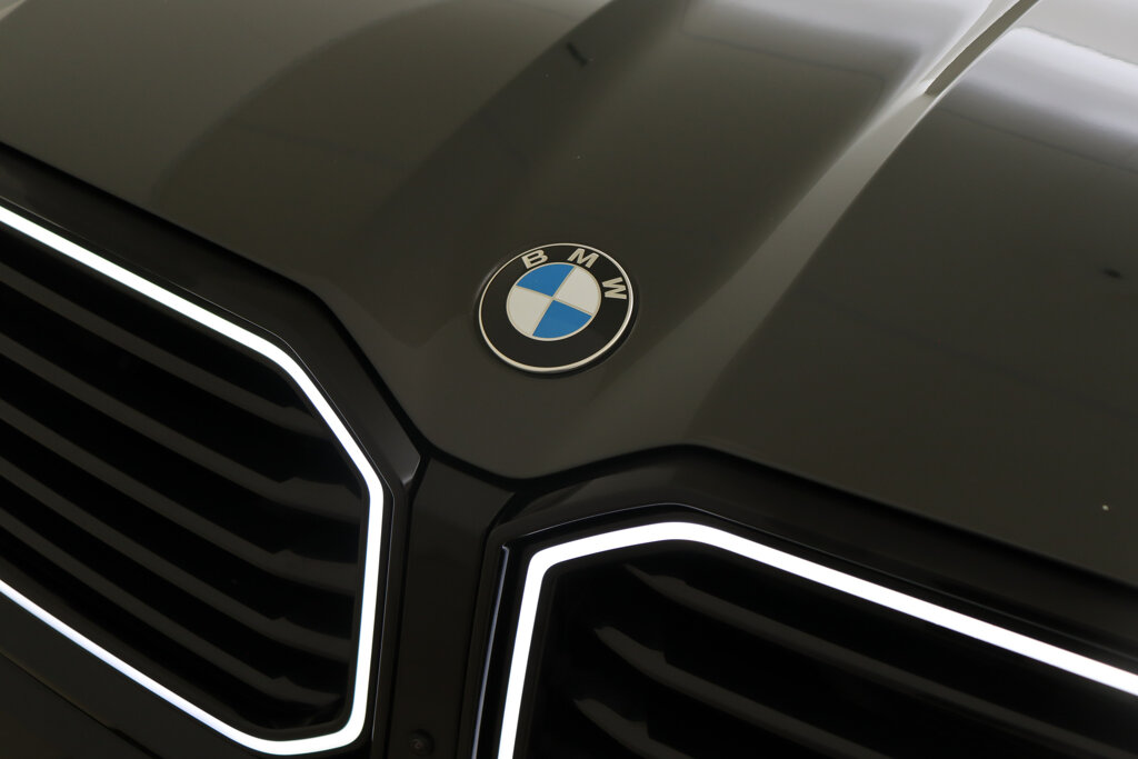 BMW XM 68