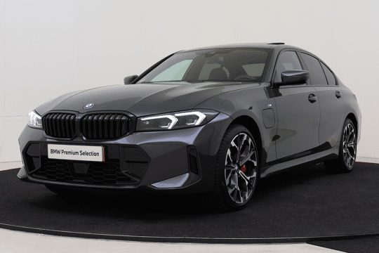 BMW 3 Serie 330e M Sport Automaat