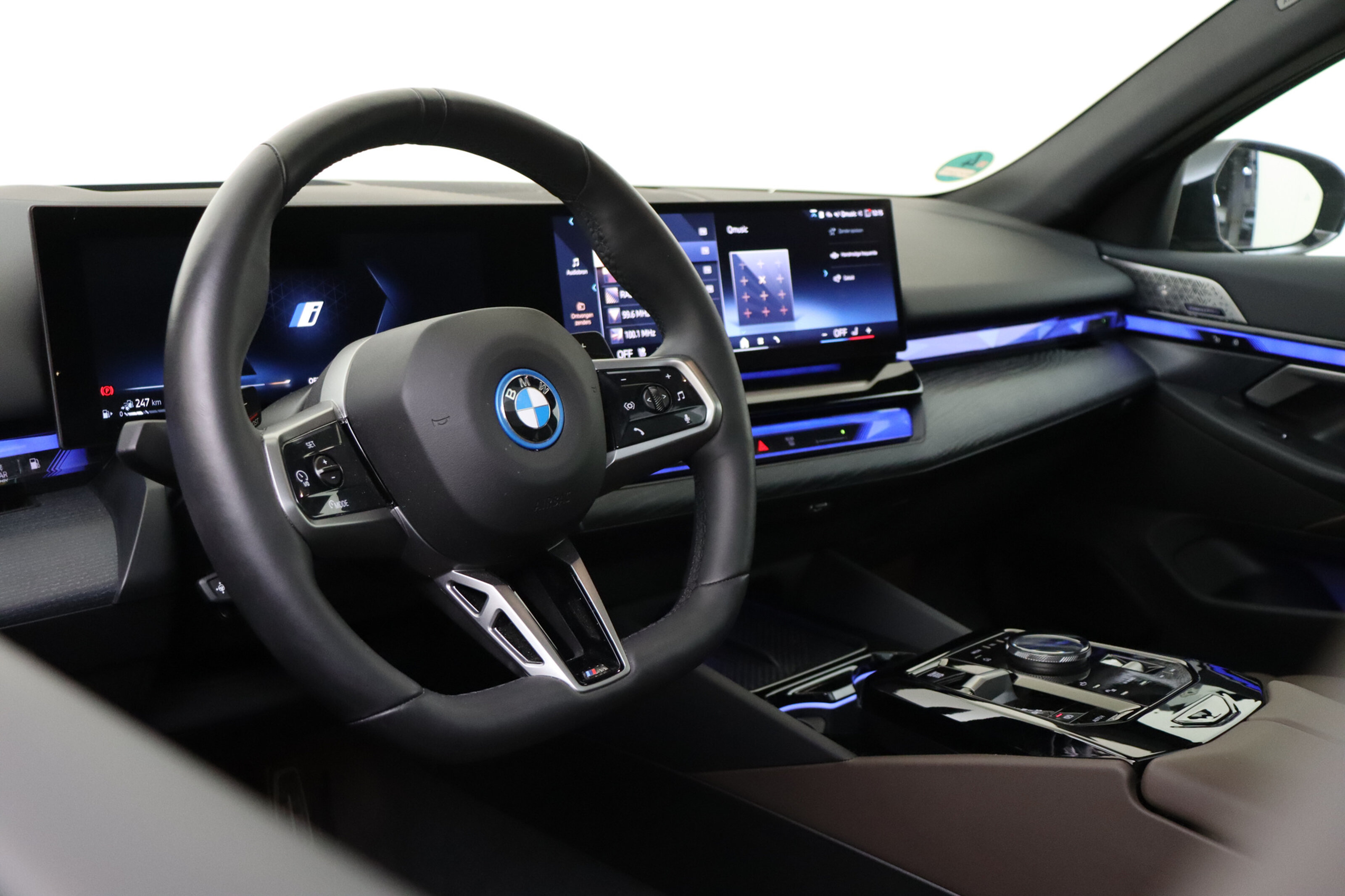 BMW 5 Serie 550e xDrive M Sport Automaat