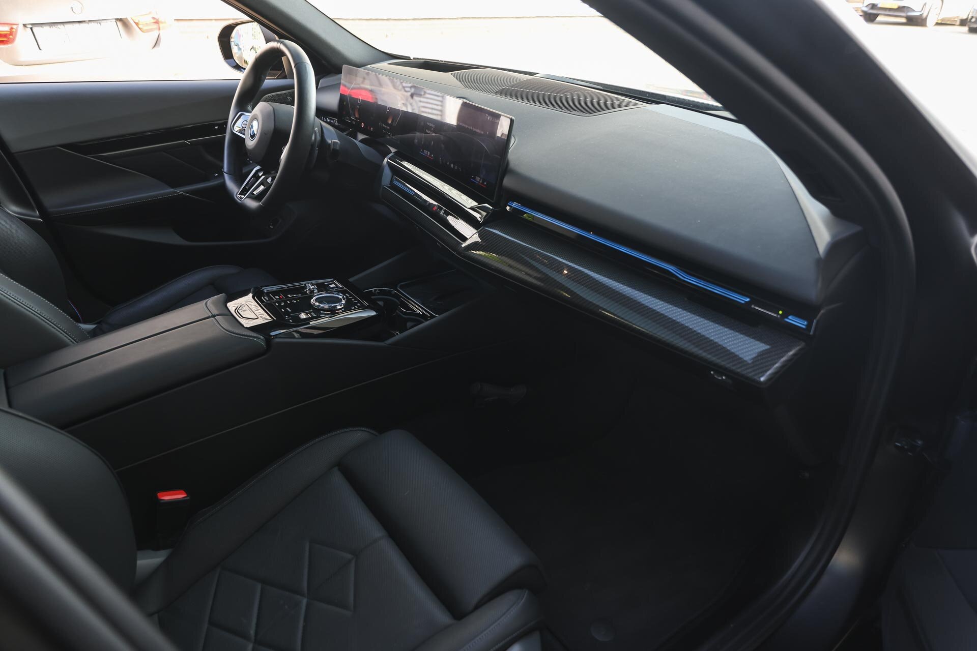 BMW 5 Serie 530e M Sport Automaat - Afbeelding 4