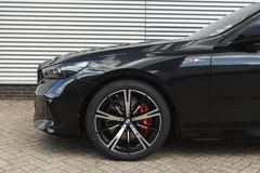 BMW i5 eDrive40 M Sport - Afbeelding 4