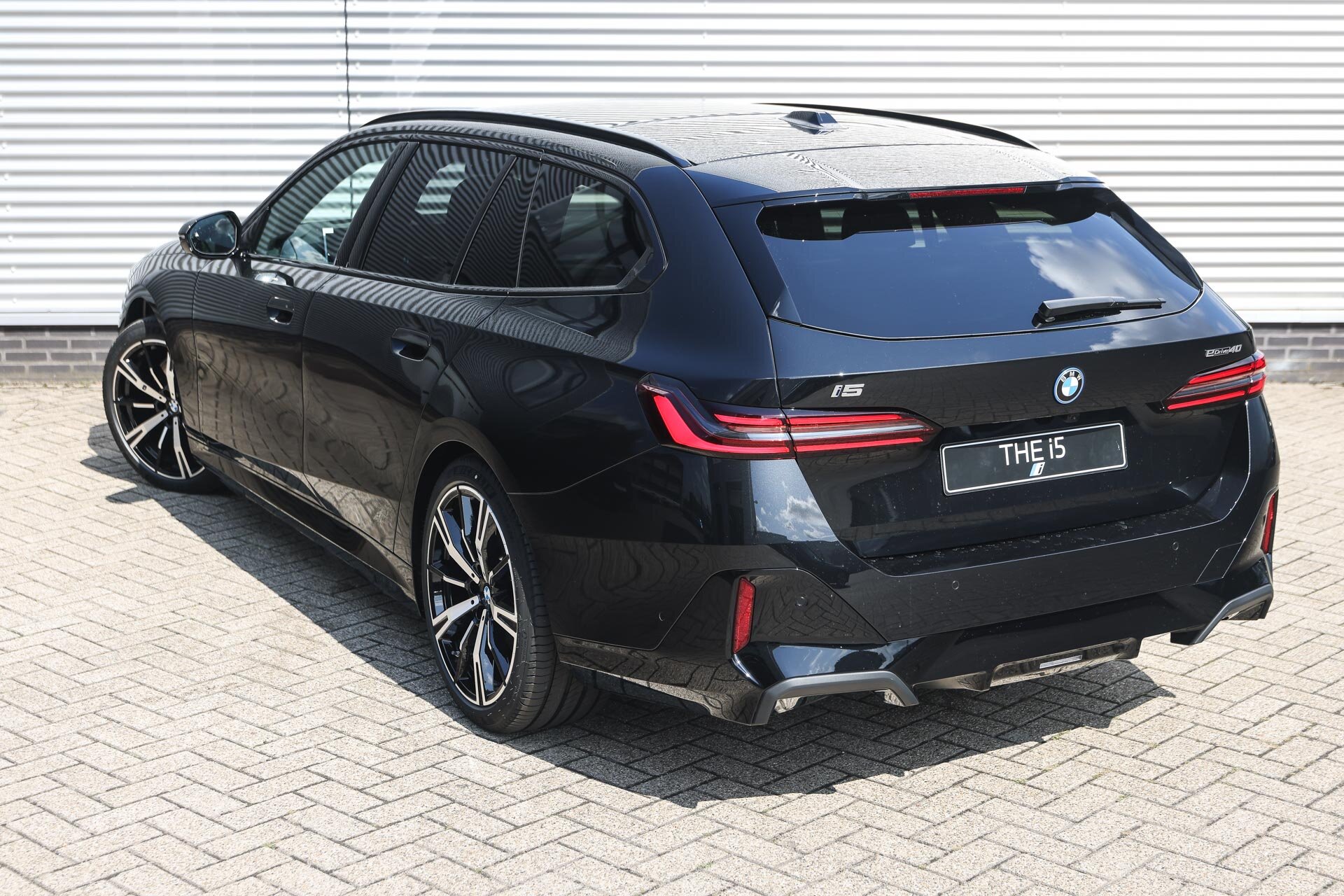 BMW i5 Touring eDrive40 M Sport - Afbeelding 2