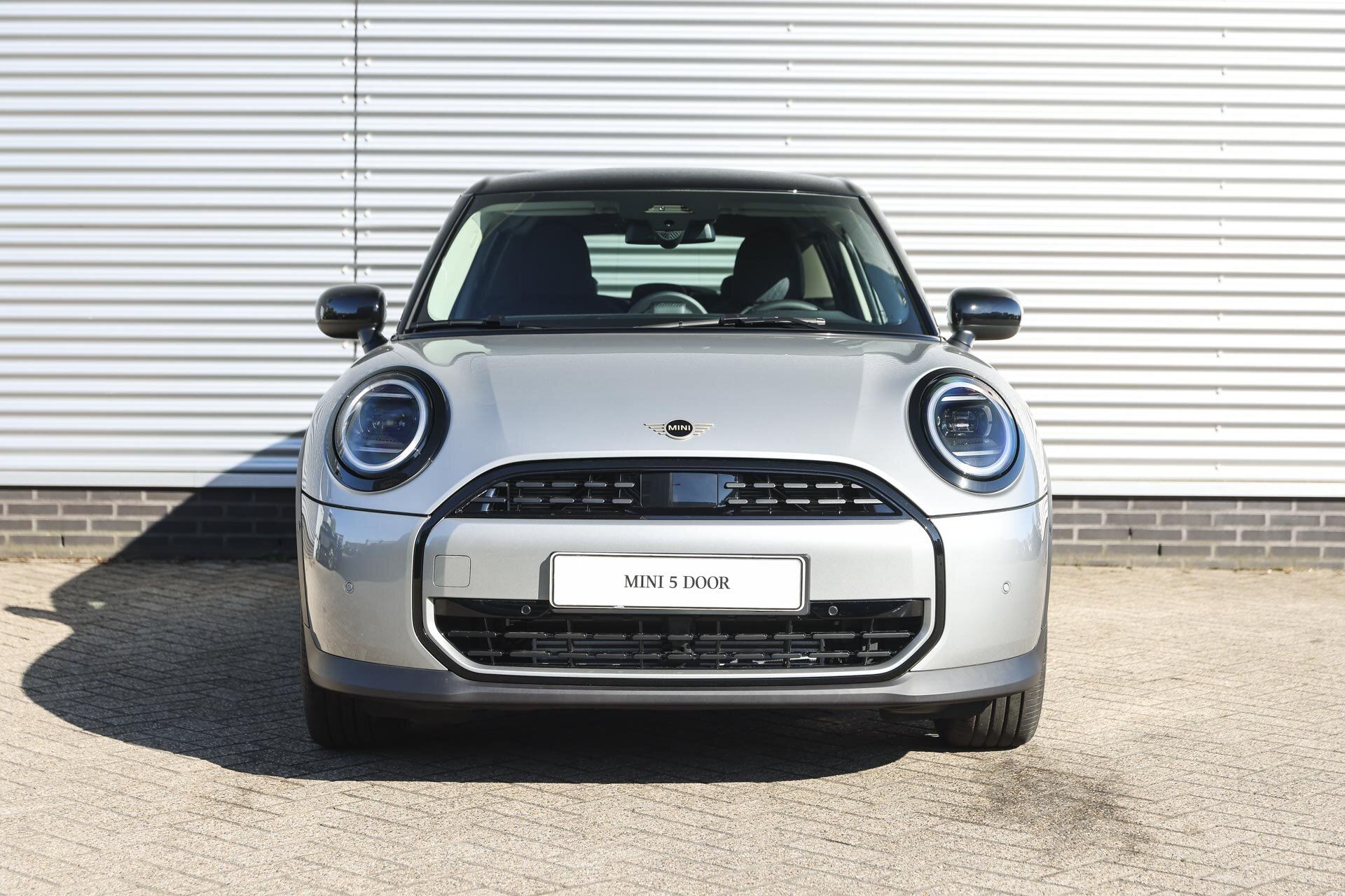 MINI 5-Deurs Hatchback Cooper C Automaat - Afbeelding 3