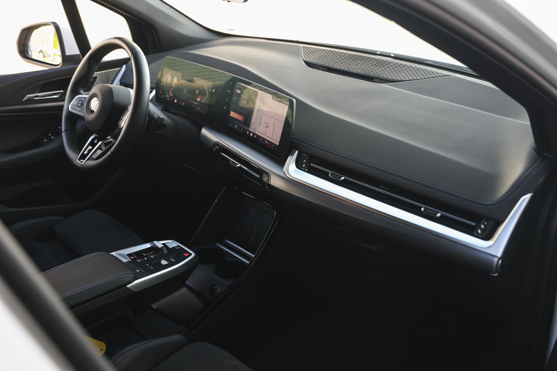 BMW 2 Serie Active Tourer 218i M Sport Automaat - Afbeelding 4