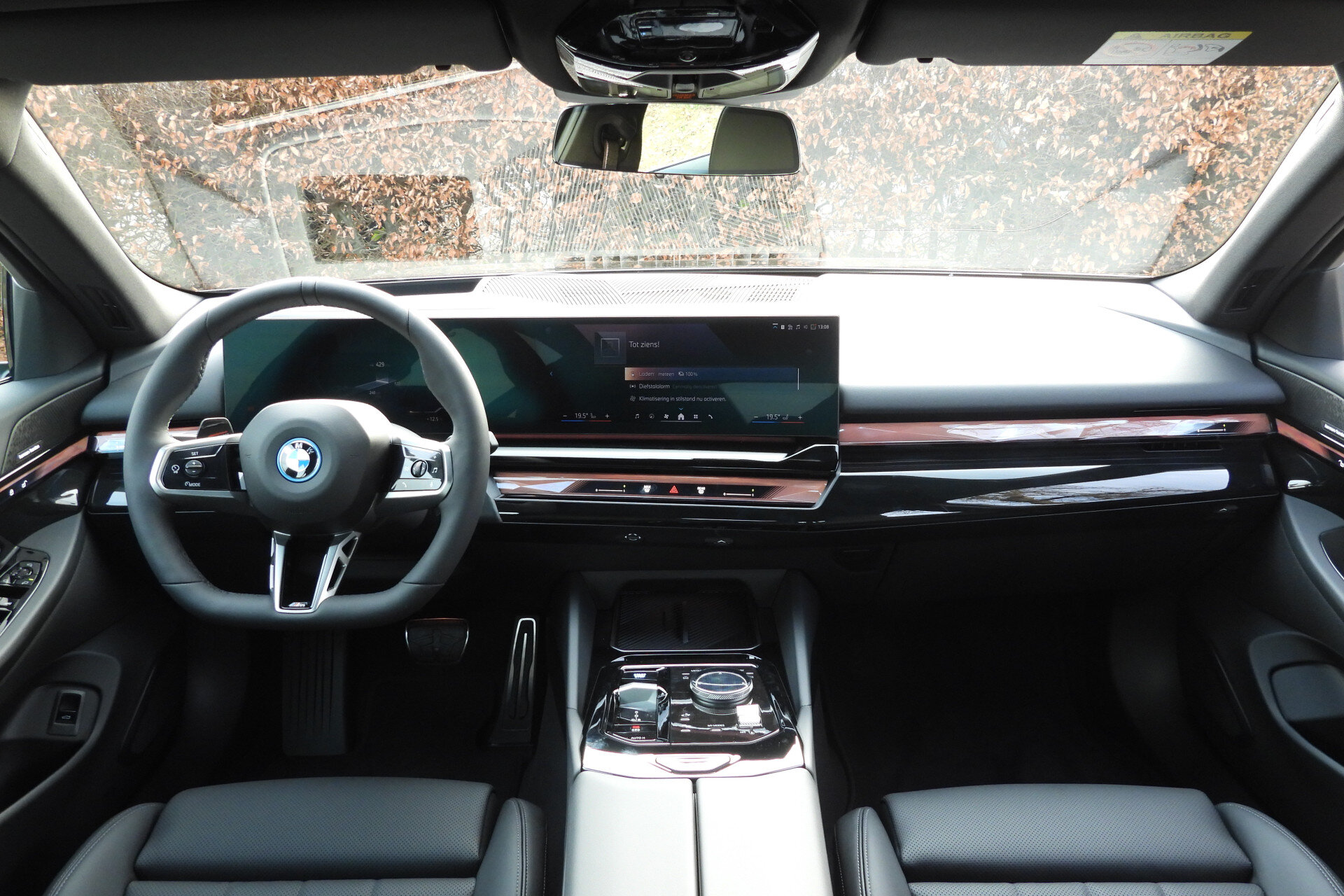 BMW i5 eDrive40 M Sport - Afbeelding 3