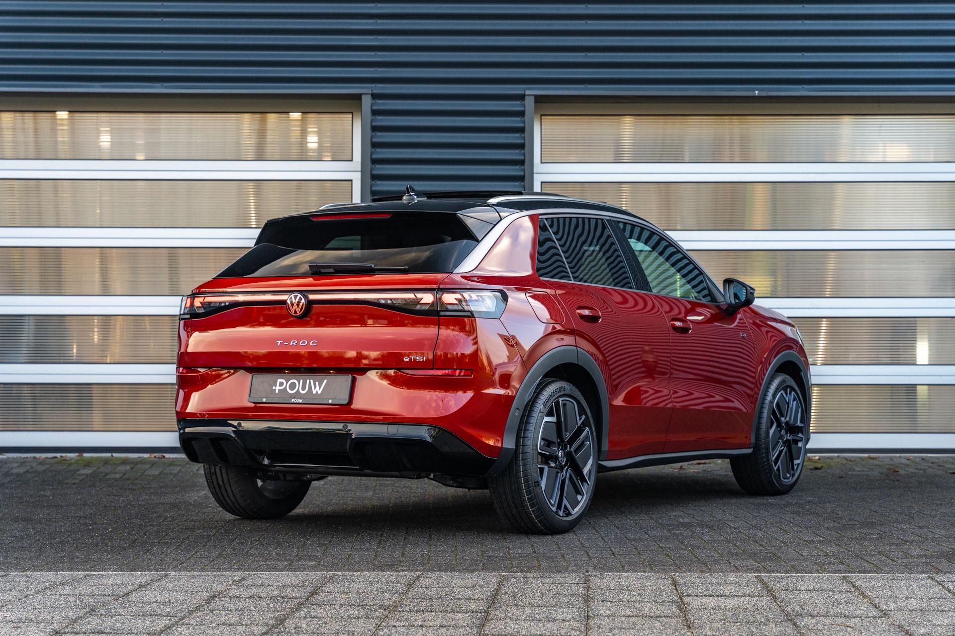 Volkswagen T-Roc 1.5 eTsi 150pk DSG R-Line First Edition - Afbeelding 2