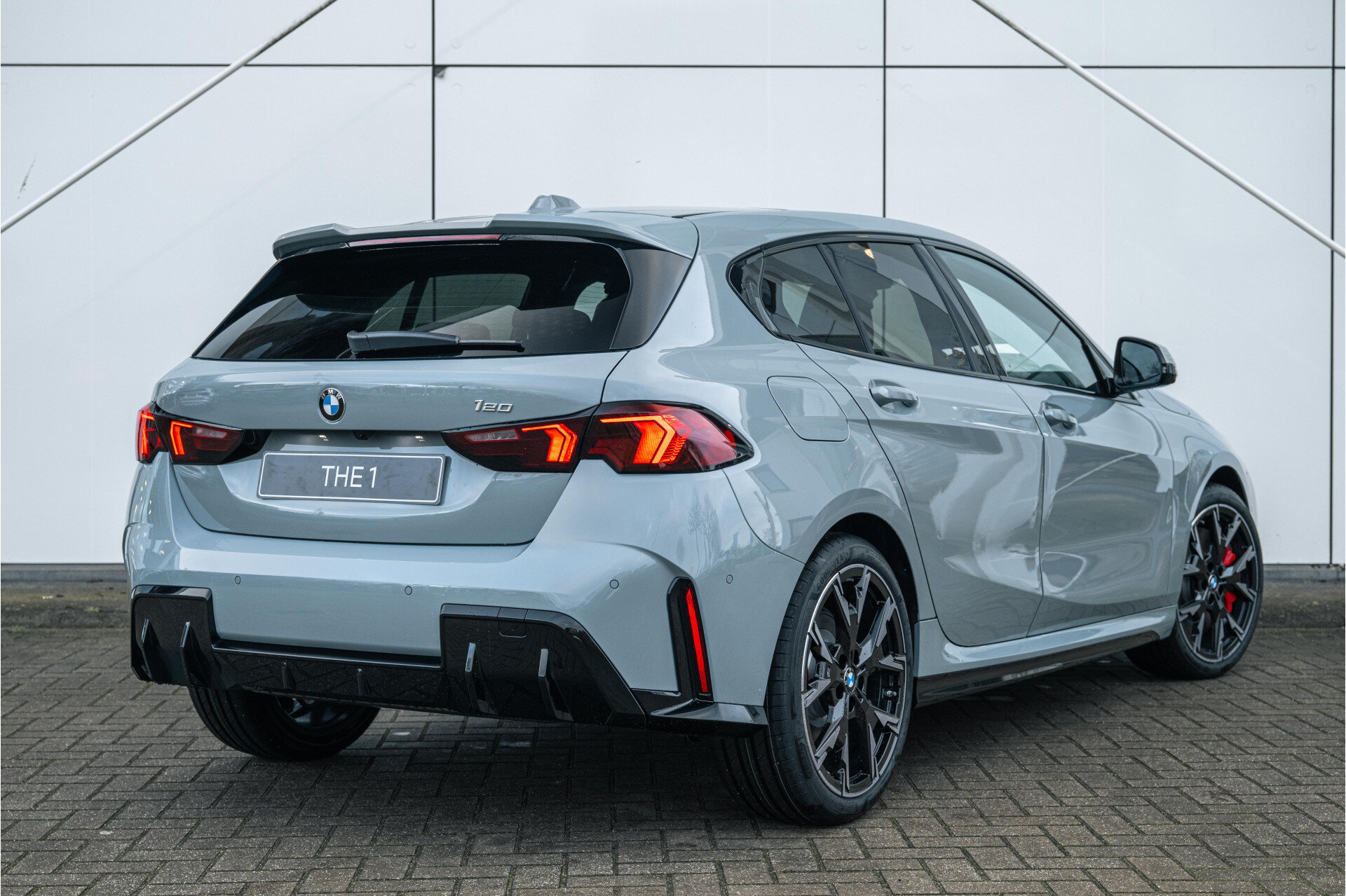 BMW 1 Serie 120 High Executive M Sport Automaat - Afbeelding 2