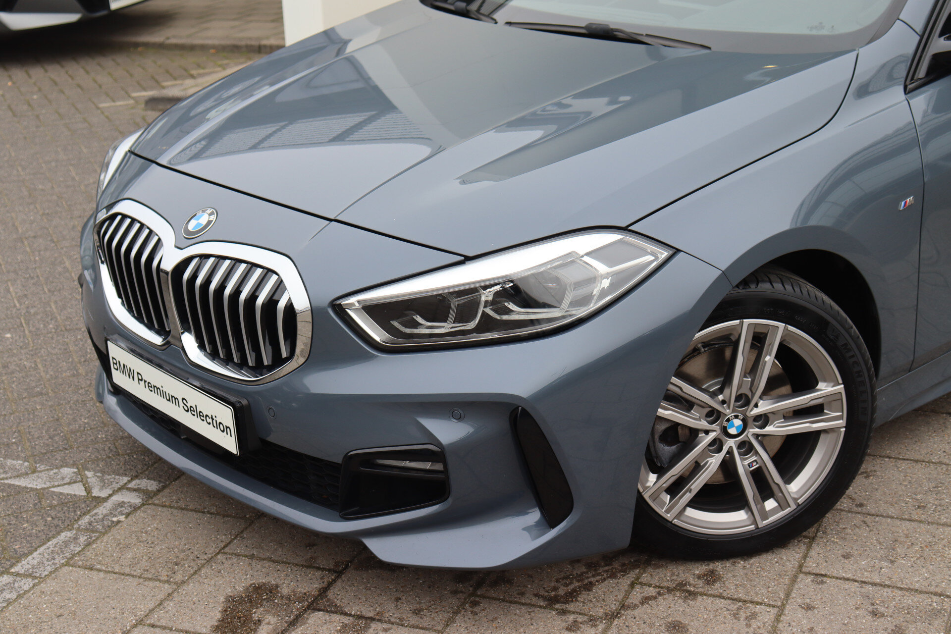 BMW 1 Serie 118i Executive M Sport Automaat - Afbeelding 2