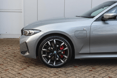 BMW 3 Serie Touring 330e High Executive M Sport Automaat - Afbeelding 4
