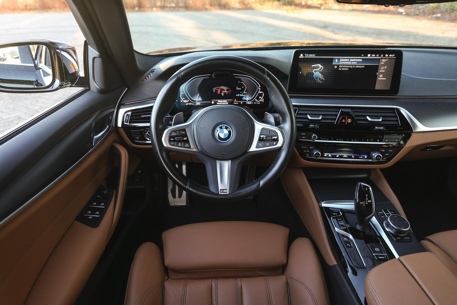 BMW 5 Serie Touring 530e xDrive High Executive M Sport Automaat - Afbeelding 3