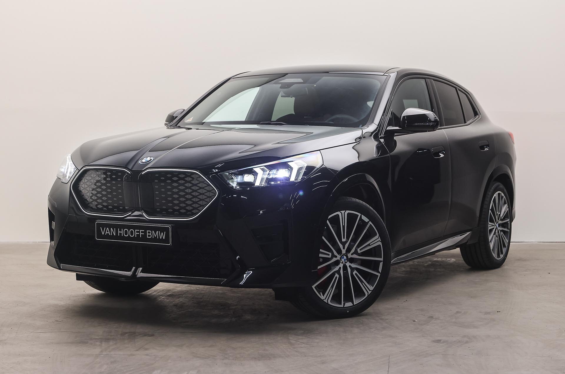 BMW iX2 eDrive20 M Sport