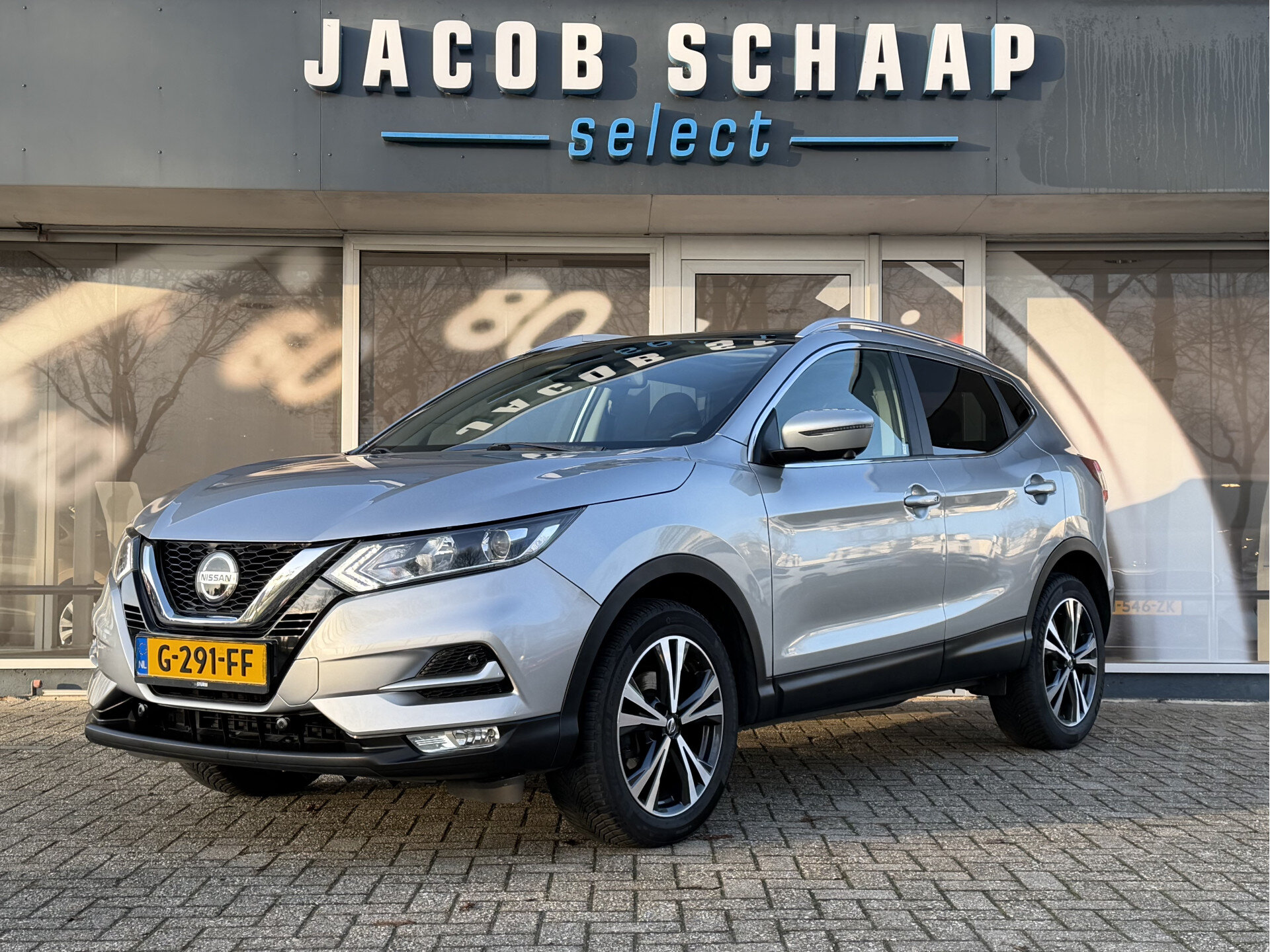 Nissan QASHQAI 1.3 DIG-T N-Connecta